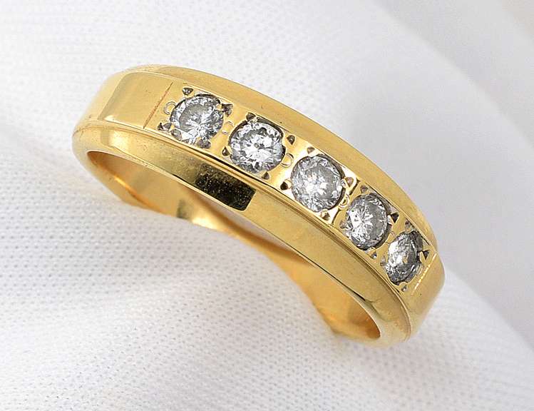 Classic Unisex 1/2 Ct.T.W.  Diamond Band