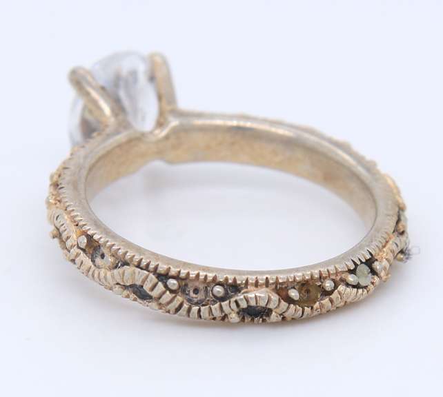 925 Sterling Silver oval Cubic Zirconia Ring