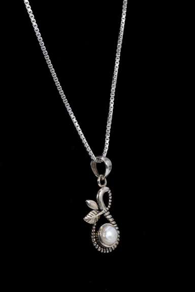 Sterling Silver Pearl Pendant