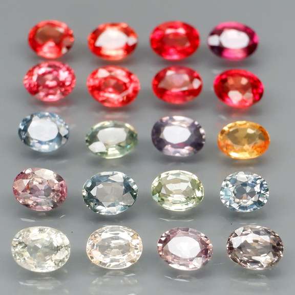 Flashing 20 piece 4.11ct fancy color Sapphire set