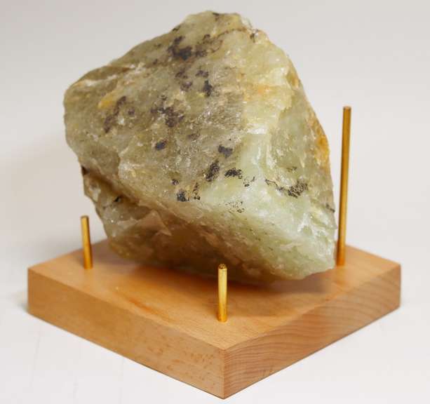 Huge 3.88 POUND uncut Aquamarine