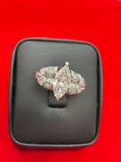 CERTIFIED LADIES 14K WHITE GOLD DIAMOND ENGAGEMENT RING. 2.77 CARATS.