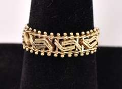 Spectacular Imperial Gold Ring in 14K Yellow Gold