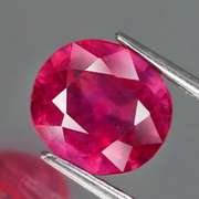 Stunning 3.58ct reddish pink Ruby