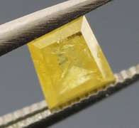 Unique shape! .41ct pear cut canary yellow Diamond