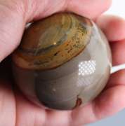 Stunning 1,273ct all natural layered Agate