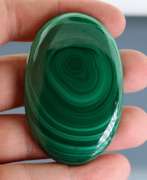 Gorgeous 188.44ct untreated Green Malachite