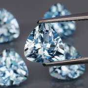 Superb quality 10.88ct 5 pc sky blue Topaz set