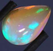 Vivid flashing unheated 1.92ct Jelly Opal