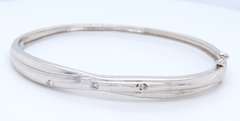 Dazzling White Gold Diamond Hinged Bangle Bracelet