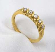 Useful Diamond Band