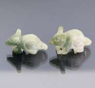 Really cool 99.72ct Jade mouse pair