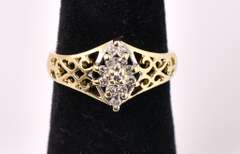 Dainty Diamond Cluster Ring in 14K Yellow Gold