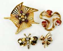 4 Vintage Gold Filled Pins