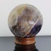 Outstanding 1,489ct untreated Amethyst sphere