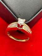 CERTIFIED 18K GOLD AND DIAMOND ENGAGEMENT RING