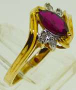 10KT Yellow Gold Roby Ring