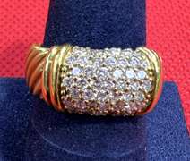 LADIES 18K YELLOW GOLD ENGAGEMENT RING WITH 1.00 CARAT IN DIAMOND