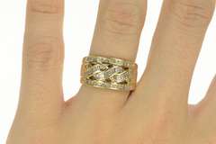 10K Yellow Gold 0.50 Ctw Diamond Twist Graduated Band Ring