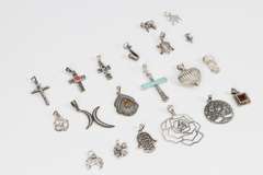 .925 Sterling Silver Curated 20 Pendant Lot Various Sizes & Styles