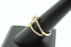 Exciting 18kt Yellow Gold Open Band Diamond Ring