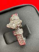 CERTIFIED LADIES 14K WHITE GOLD AND DIAMOND RING