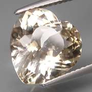Captivating heart cut 5.18ct champagne Topaz