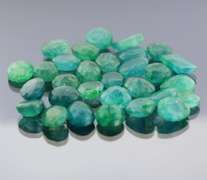 Heavy 234ct collection of Emeralds