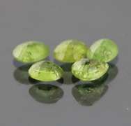 Mixed parcel! 3.68ct untreated Demantoid Garnet set