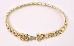 Delightful Fancy Link Bracelet in 14K Yellow Gold
