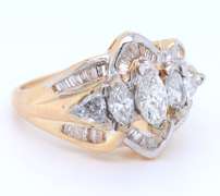 Pleasing Yellow Gold 2cts Diamond Wedding Ring