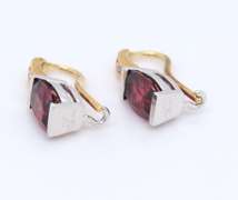 Charming Yellow Gold Garnet and Diamond Necklace with Matching Earrings