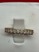14K YELLOW GOLD AND DIAMOND RING