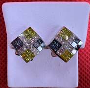 14K WHITE GOLD EARRINGS WITH 2.00 CARATS OF DIAMOND