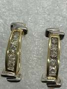 BRAND NEW 14K YELLOW GOLD AND DIAMOND EARRINGS.