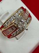CERTIFIED LADIES 14K YELLOW GOLD AND DIAMOND RING