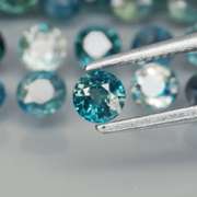 Heated only! 4.60ct diamond cut Australian Sapphire set