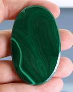 Magnificent 186.68ct untreated Malachite