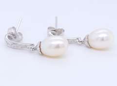 Charming White Gold Fresh Water Pearl and Diamond Dangle Earrings