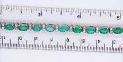 Lavish White Gold oval Emerald and RBC Diamond Bracelet