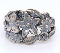 Vintage 925 Sterling Silver Floral Ring