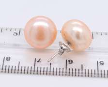 Elegant White Gold Pink Pearl Stud Earrings
