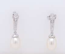 Charming White Gold Fresh Water Pearl and Diamond Dangle Earrings