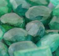 Heavy 236ct collection of Emeralds