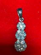 BRAND NEW 14K WHITE GOLD AND DIAMOND PENDANT