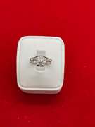18K WHITE GOLD LADIES DIAMOND WEDDING SET