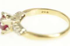 14K Yellow Gold 1940's 0.93 Ctw Spinel Diamond Engagement Ring