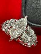 CERTIFIED LADIES 14K WHITE GOLD DIAMOND ENGAGEMENT RING. 2.77 CARATS.