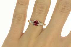 14K Yellow Gold 1940's 0.93 Ctw Spinel Diamond Engagement Ring