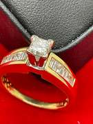 CERTIFIED 18K GOLD AND DIAMOND ENGAGEMENT RING